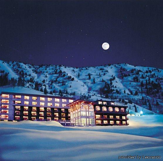 Alta'S Rustler Lodge Екстериор снимка